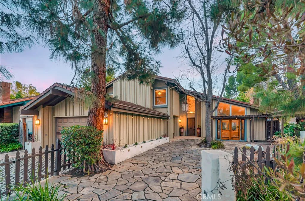 23216 Park Esperanza, Calabasas, California 91302 home-pic-54